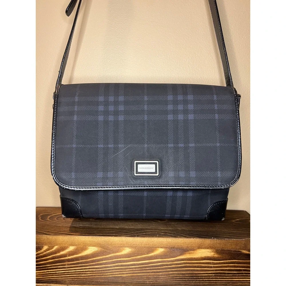 Burberry Navy Nova Check Shoulder‎ Bag